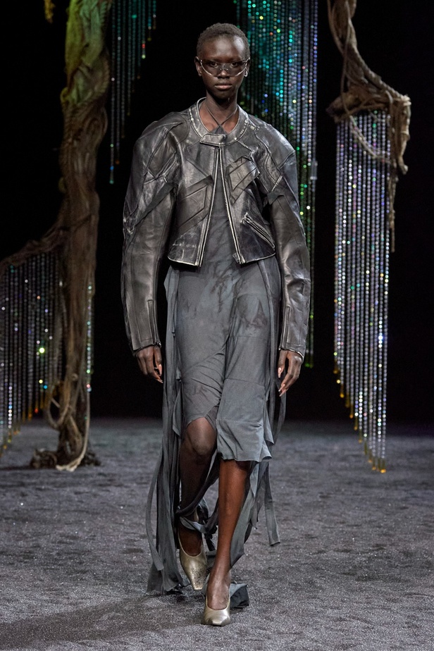 مجموعة Acne لخريف وشتاء 2023-2024 مستوحاة من قلب الطبيعة