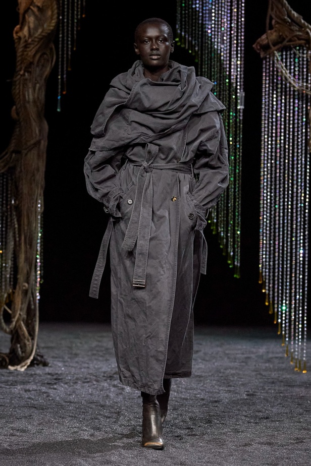 مجموعة Acne لخريف وشتاء 2023-2024 مستوحاة من قلب الطبيعة