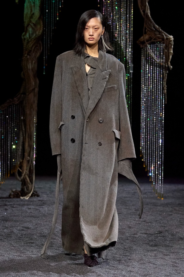 مجموعة Acne لخريف وشتاء 2023-2024 مستوحاة من قلب الطبيعة