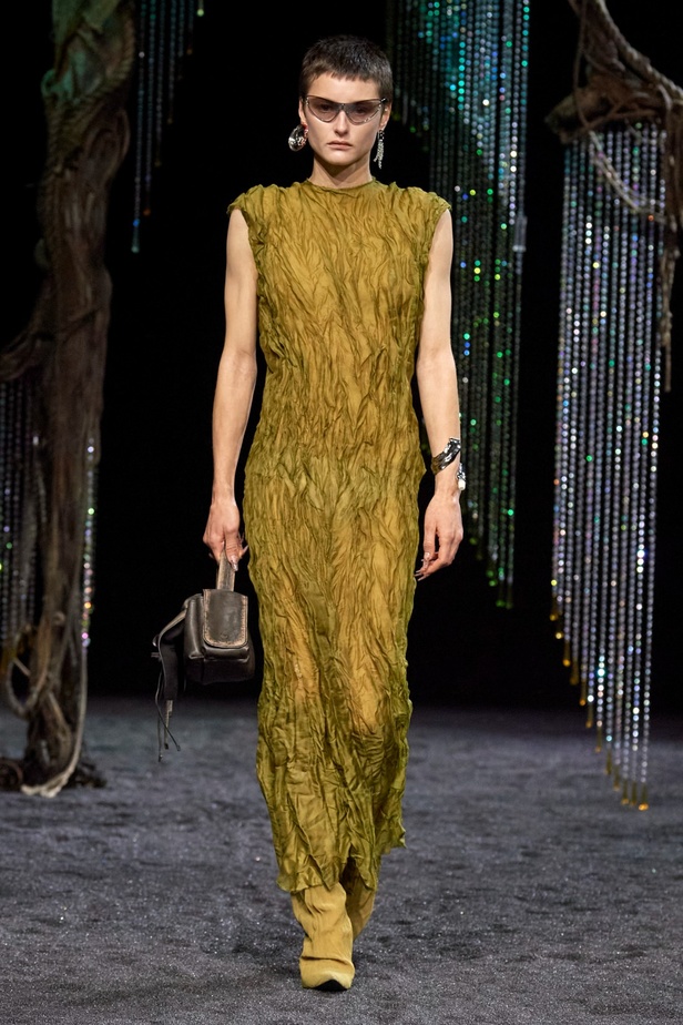 مجموعة Acne لخريف وشتاء 2023-2024 مستوحاة من قلب الطبيعة