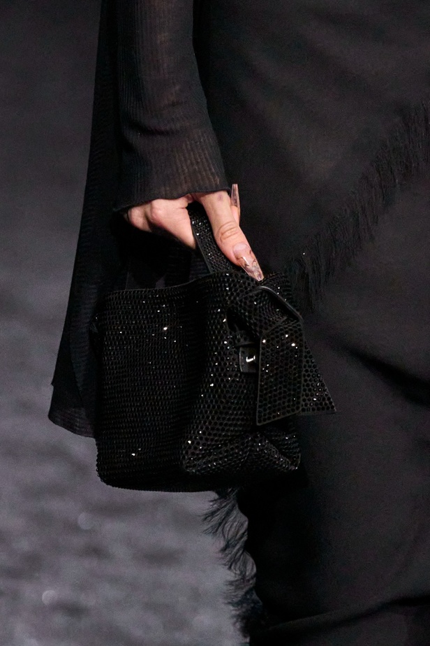 مجموعة Acne لخريف وشتاء 2023-2024 مستوحاة من قلب الطبيعة