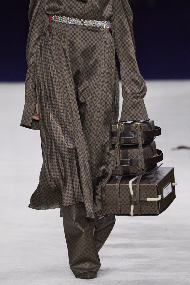 مجموعة بالمان لخريف 2023 تعيد أمجاد حقبة الخمسينات بأرقى الطرق 