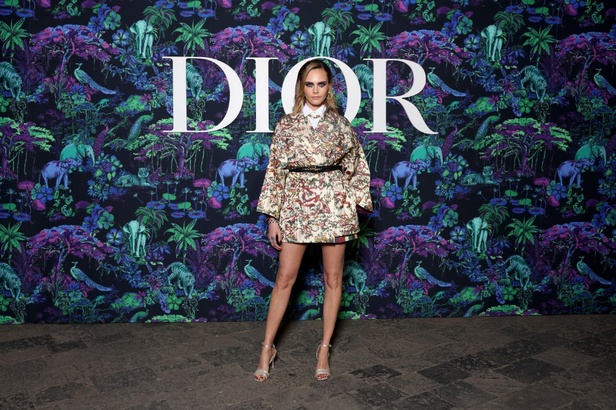 5 أمور اكتشفيها عن مجموعة ديور Dior لخريف 2023 في مومباي