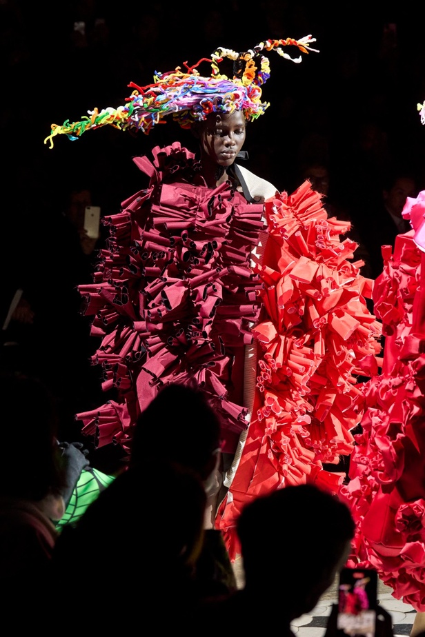 مجموعة Comme des Garçons لخريف وشتاء 2023-2024