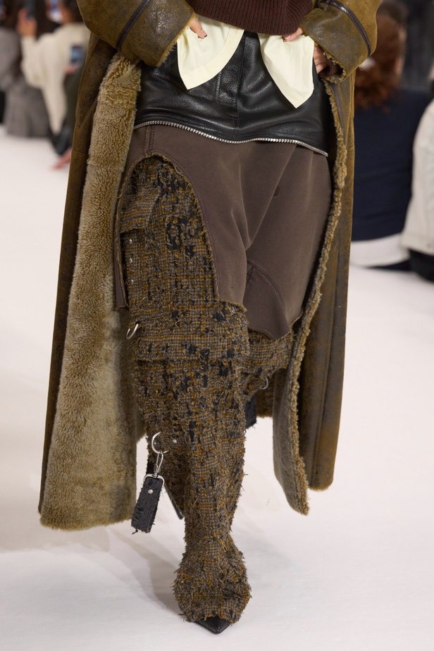 مجموعة Givenchy لخريف وشتاء 2023-2024... إرث الدار يجتمع باللمسة المعاصرة لماثيو ويليامز