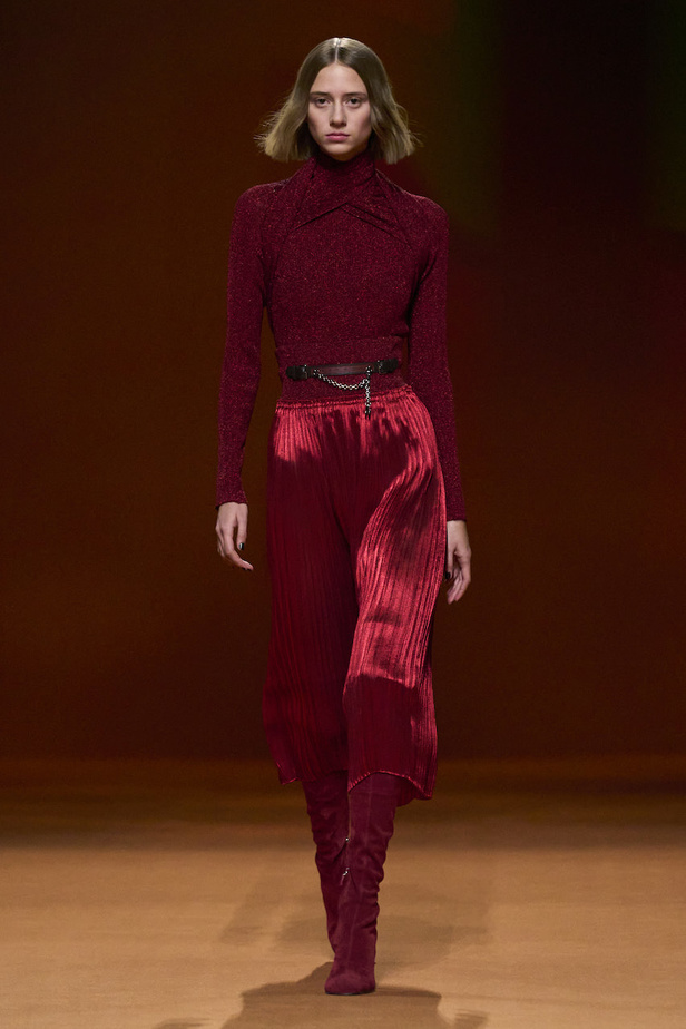 من مجموعة هرمس لموسم خريف وشتاء 2023-2024