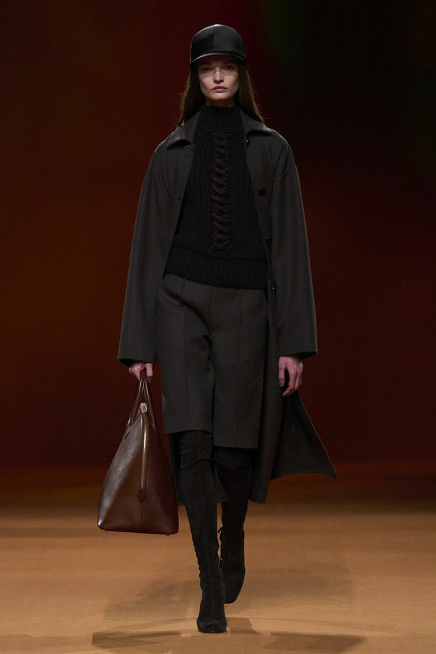 من مجموعة هرمس لموسم خريف وشتاء 2023-2024