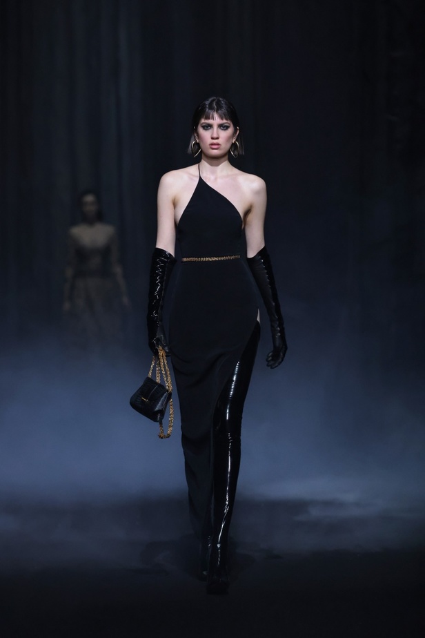 تباين الليل والنهار في مجموعة جورج حبيقة لخريف وشتاء 2023-2024 