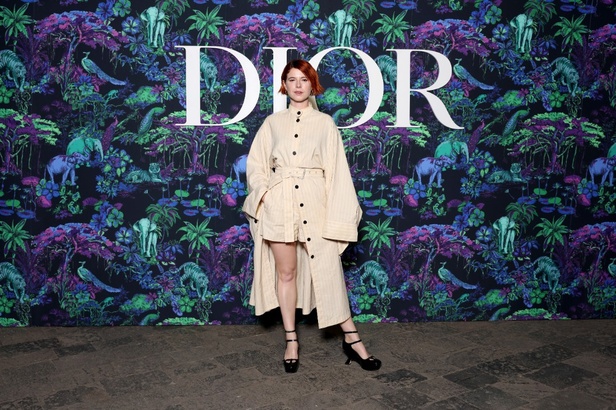 5 أمور اكتشفيها عن مجموعة ديور Dior لخريف 2023 في مومباي