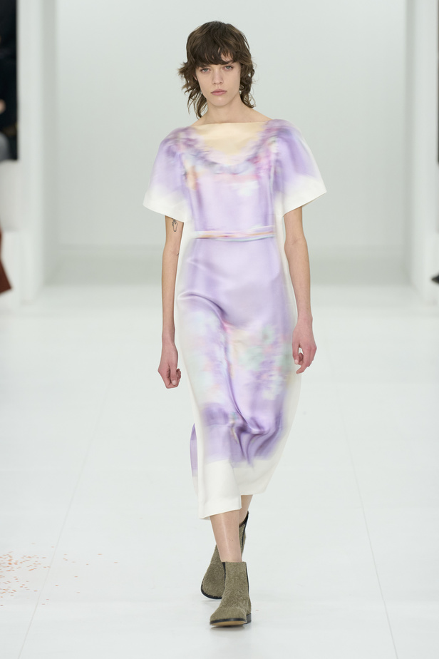 مجموعة Loewe لموسم خريف وشتاء 2023 