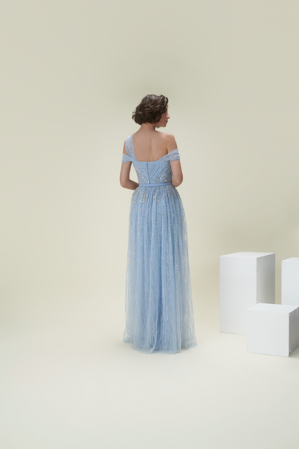 مجموعة رامي العلي لموسم خريف وشتاء 2023 – 2024.. خطوط إبداعية بين الموضة والفن