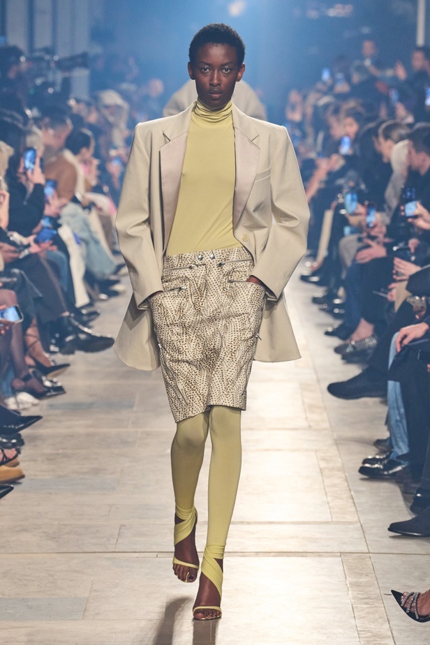 مجموعة Isabel Marant لخريف وشتاء 2023-2024