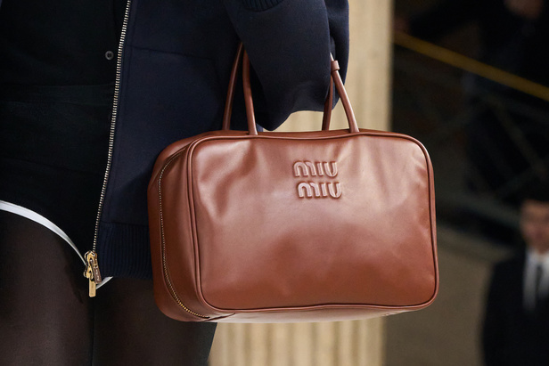 مجموعة ميو ميو لموسم خريف 2023 رؤية شخصية للموضة 