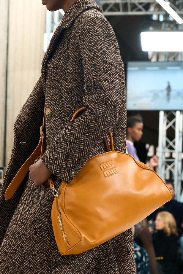 مجموعة ميو ميو لموسم خريف 2023 رؤية شخصية للموضة 