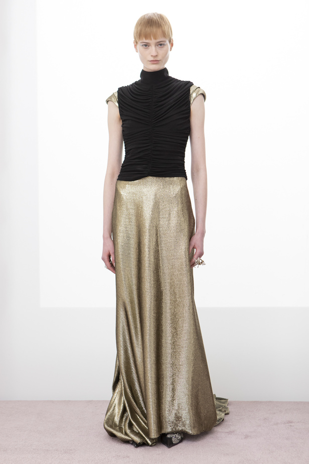 مجموعة Rochas لخريف وشتاء 2024 في باريس