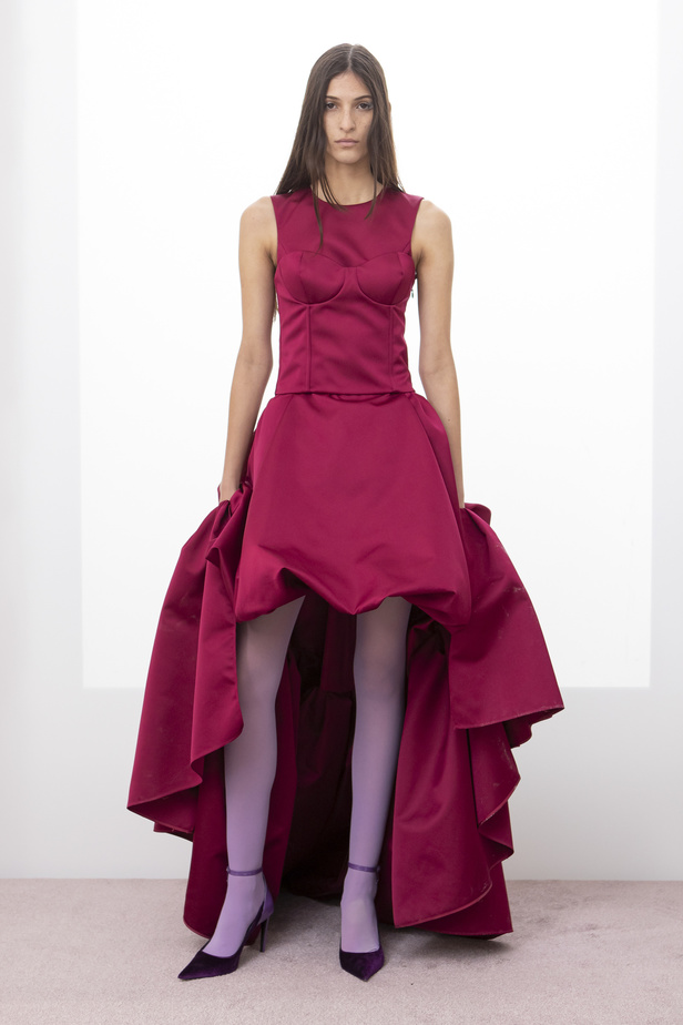 مجموعة Rochas لخريف وشتاء 2024 في باريس