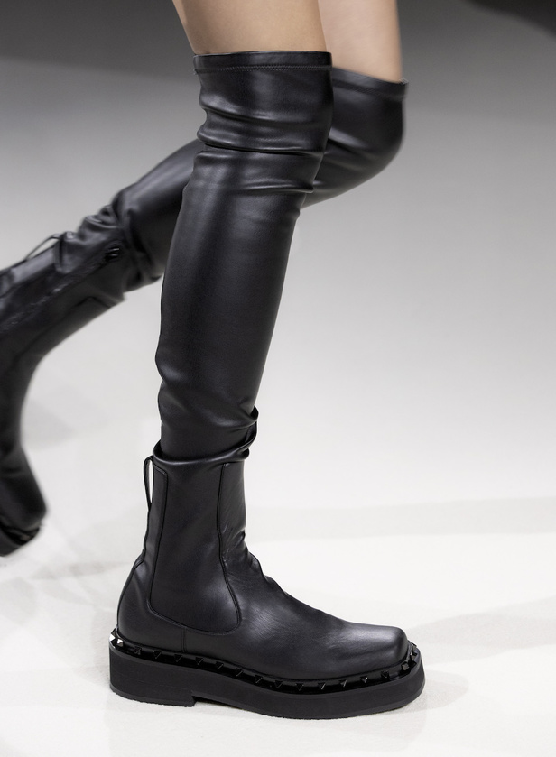 مجموعة فالنتينو لخريف 2023 بعنوان Black Tie