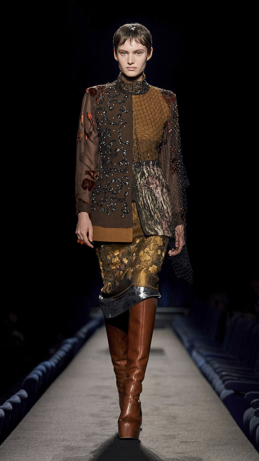 مجموعة Dries Van Noten لموسم خريف وشتاء 2023-2024