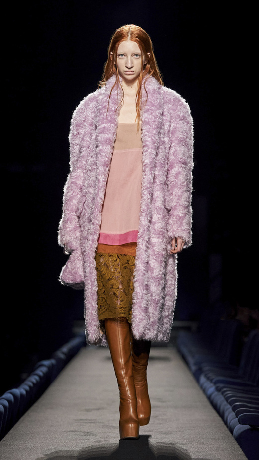 مجموعة Dries Van Noten لموسم خريف وشتاء 2023-2024