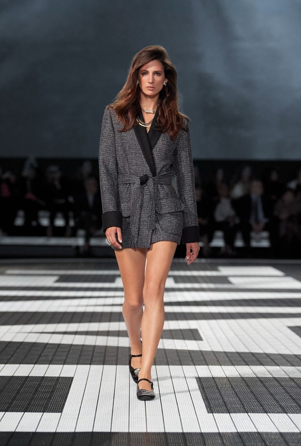 شانيل تستحضر سحر هوليوود في مجموعة CRUISE لعام 2023/2024