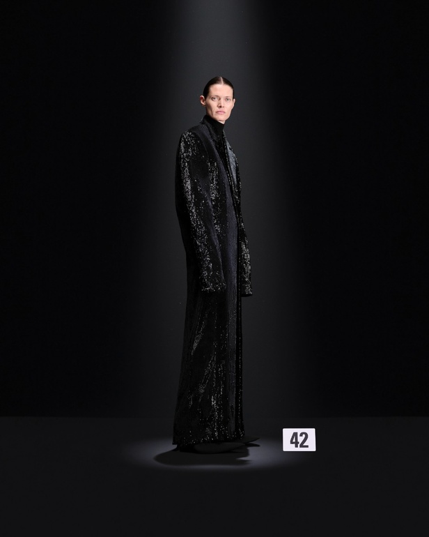 مجموعة Balenciaga لموسم خريف 2024