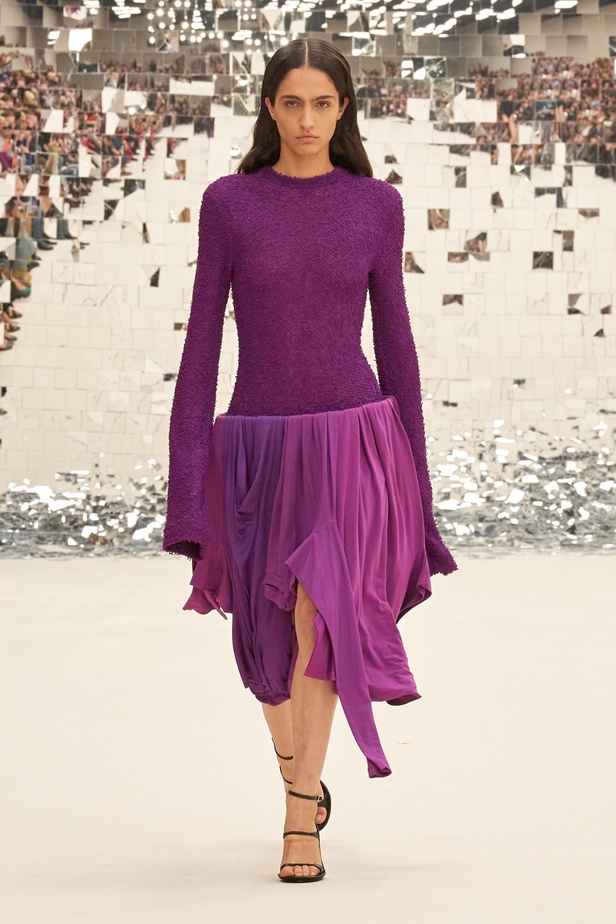 مجموعة Acne Studio لربيع وصيف 2024