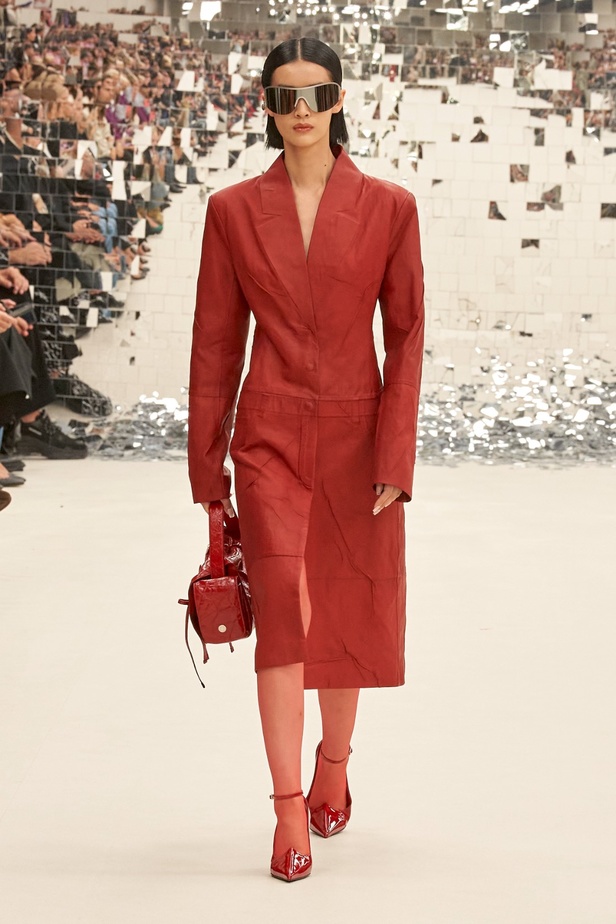 مجموعة Acne Studio لربيع وصيف 2024