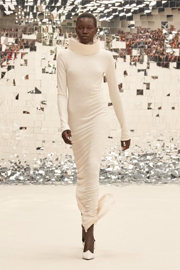 مجموعة Acne Studio لربيع وصيف 2024