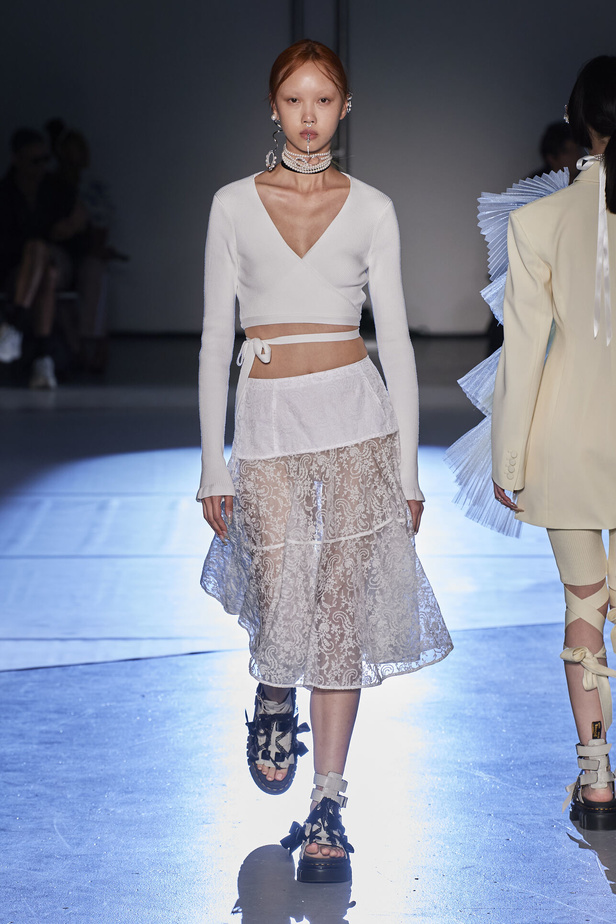 راقصة الباليه.. مصدر الوحي الأساسي لدار ADEAM في نيويورك