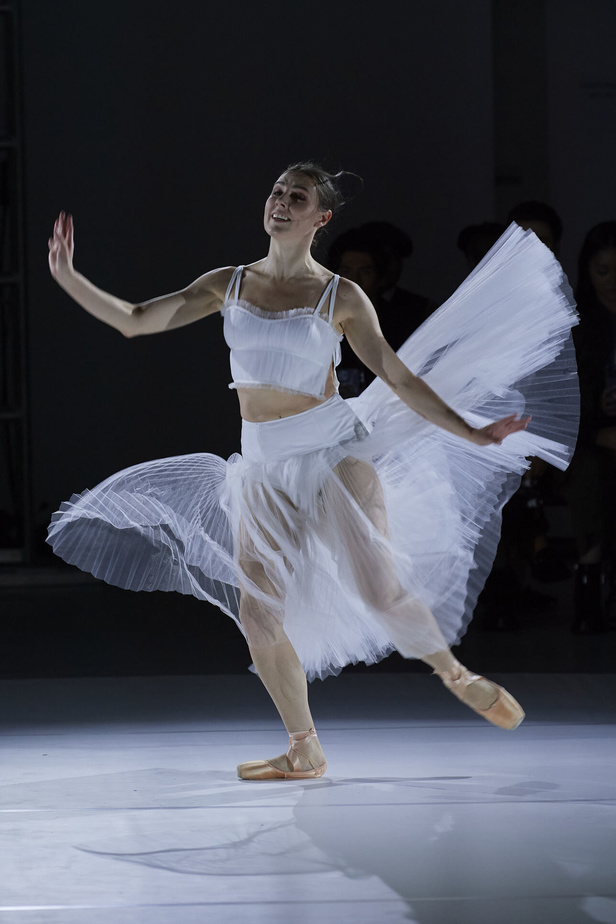 راقصة الباليه.. مصدر الوحي الأساسي لدار ADEAM في نيويورك