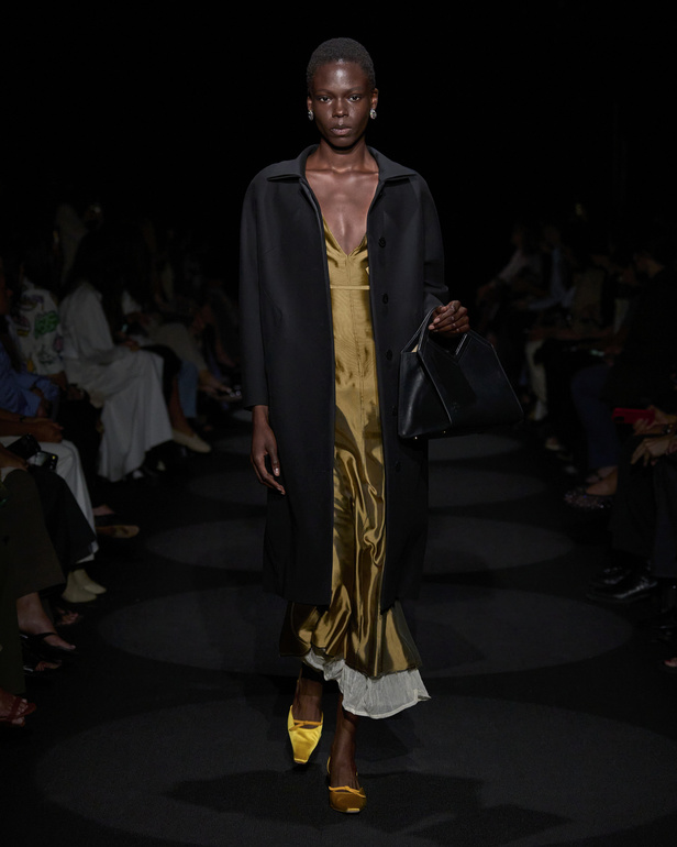 مجموعة Altuzarra لربيع وصيف 2024 في نيويورك