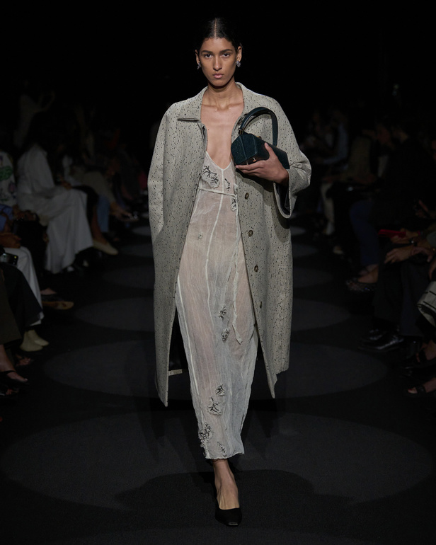 مجموعة Altuzarra لربيع وصيف 2024 في نيويورك