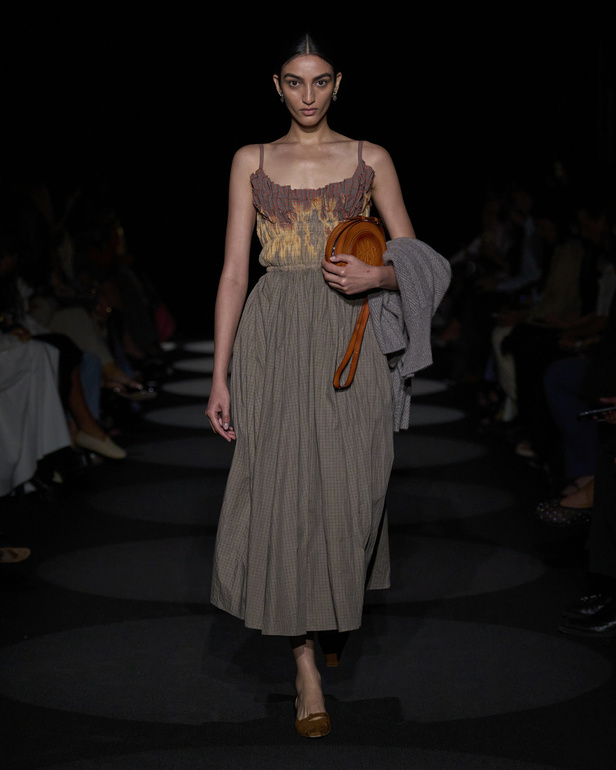 مجموعة Altuzarra لربيع وصيف 2024 في نيويورك