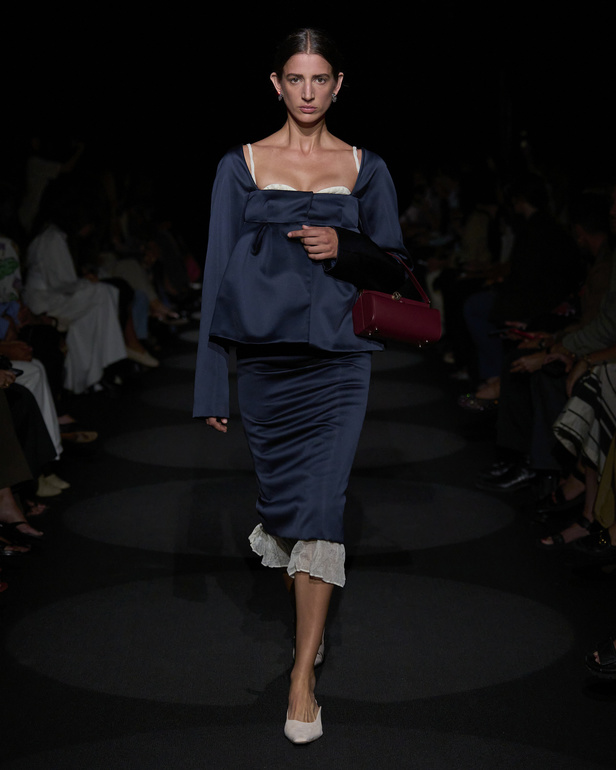 مجموعة Altuzarra لربيع وصيف 2024 في نيويورك