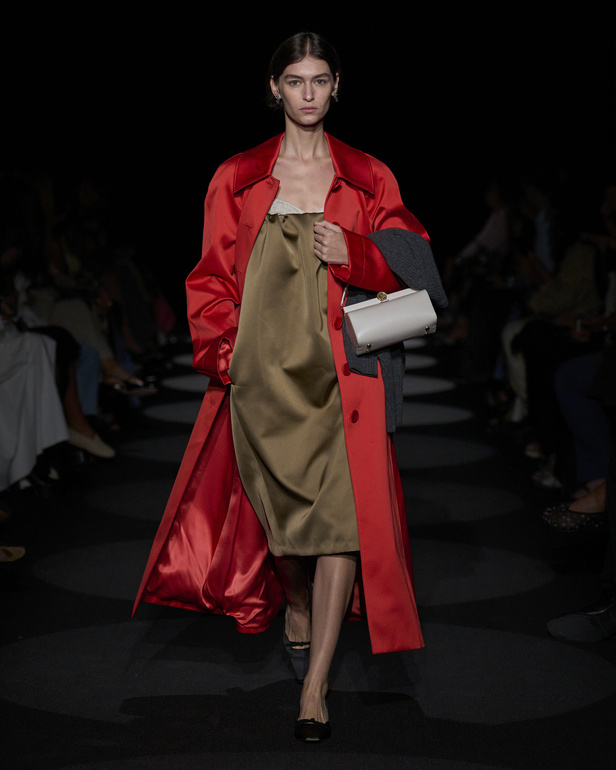 مجموعة Altuzarra لربيع وصيف 2024 في نيويورك