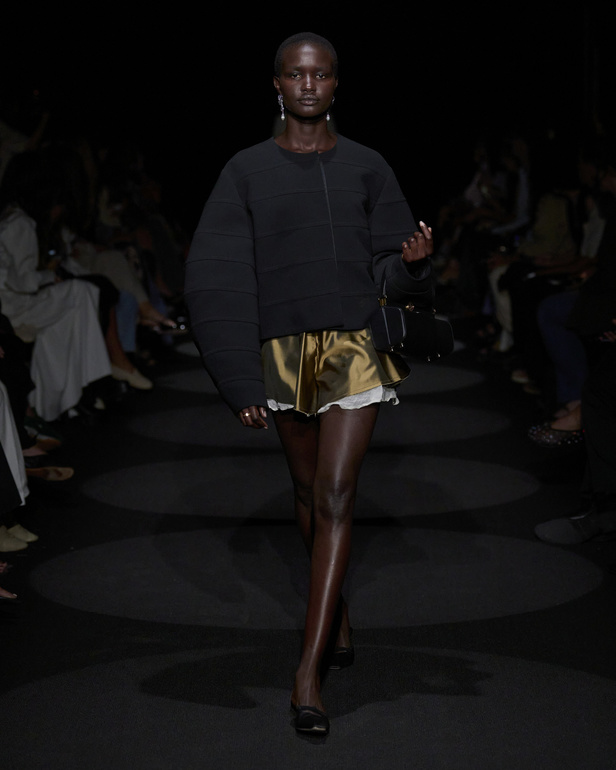 مجموعة Altuzarra لربيع وصيف 2024 في نيويورك