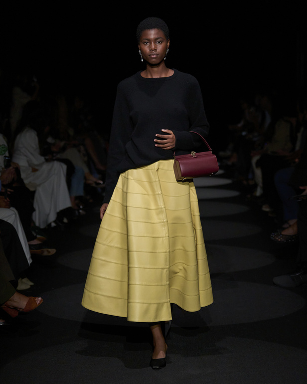 مجموعة Altuzarra لربيع وصيف 2024 في نيويورك