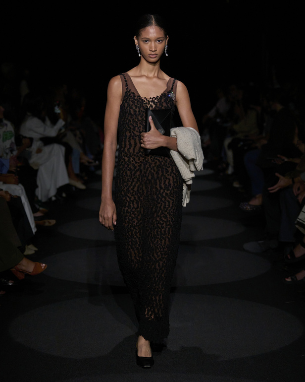 مجموعة Altuzarra لربيع وصيف 2024 في نيويورك