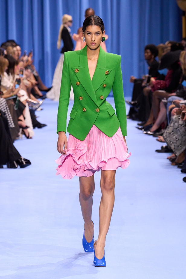 مجموعة Balmain لموسم ربيع وصيف 2024