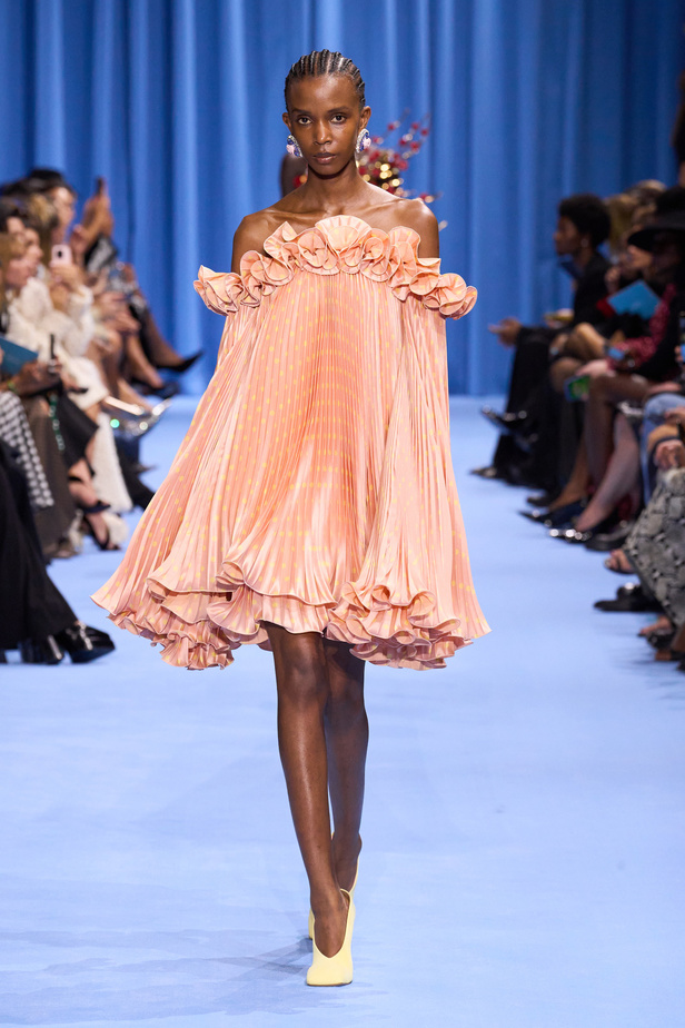 مجموعة Balmain لموسم ربيع وصيف 2024