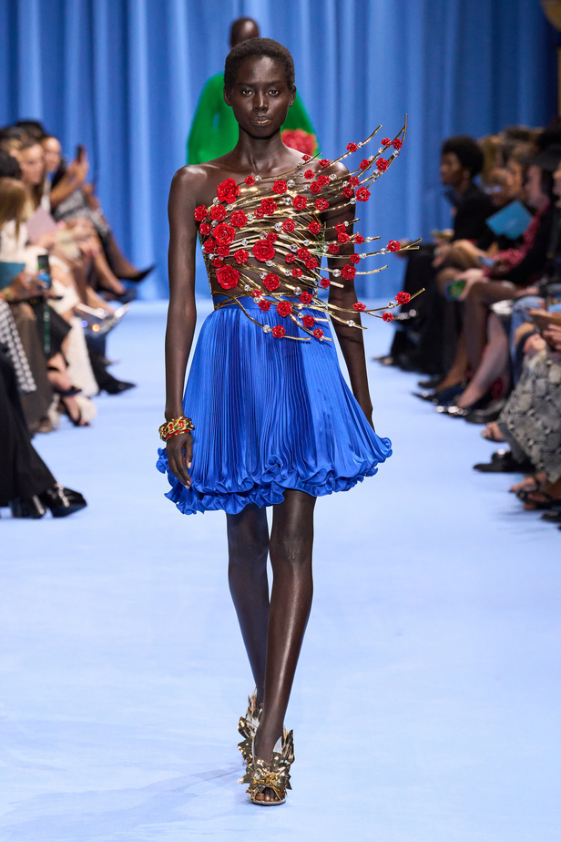 مجموعة Balmain لموسم ربيع وصيف 2024