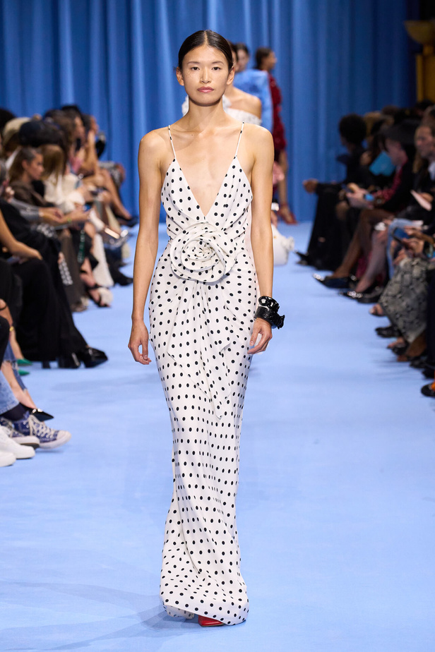 مجموعة Balmain لموسم ربيع وصيف 2024