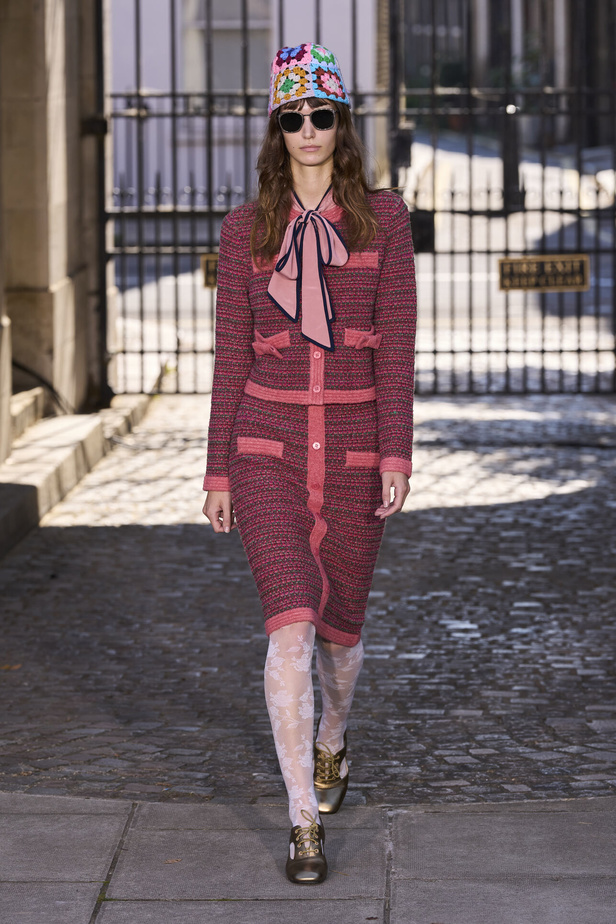 حنين الى الطفولة وبلده الأمّ في مجموعة BORA AKSU لربيع وصيف 2024