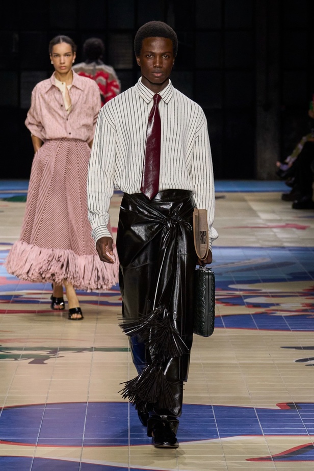 مجموعة Bottega Veneta لربيع وصيف 2024 