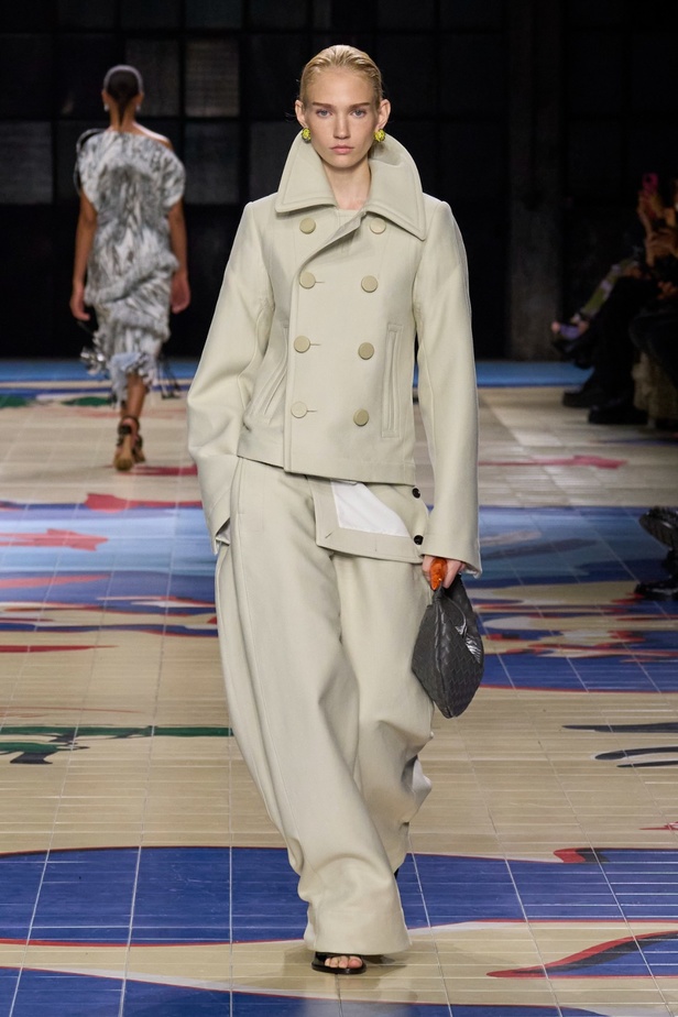 مجموعة Bottega Veneta لربيع وصيف 2024 