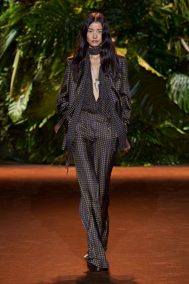 مجموعة Roberto Cavalli لربيع وصيف 2024