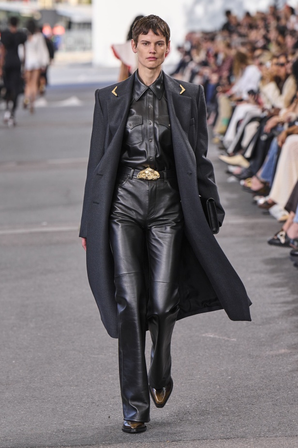 عرض Chloe لصيف 2024