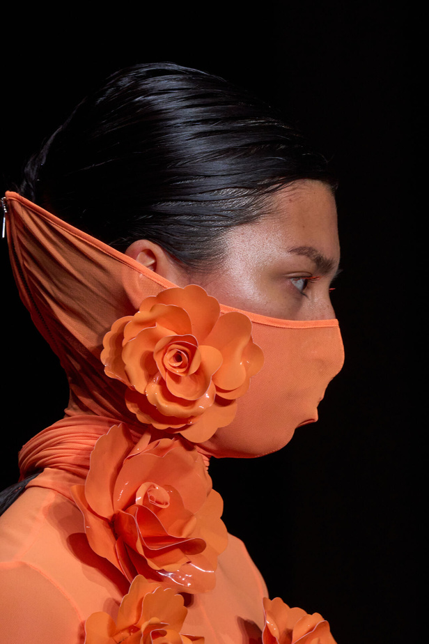 أكسسوارت مجموعة ديفيد كوما لربيع وصيف 2024 في لندن