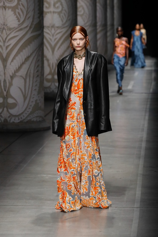 مجموعة Etro لربيع وصيف 2024