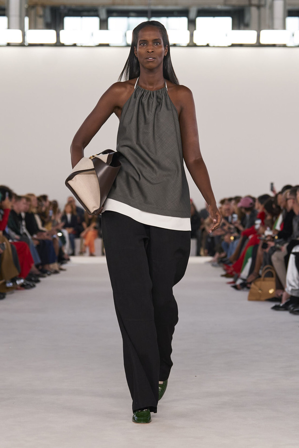 مجموعة Ferragamo لموسم ربيع وصيف 2024 